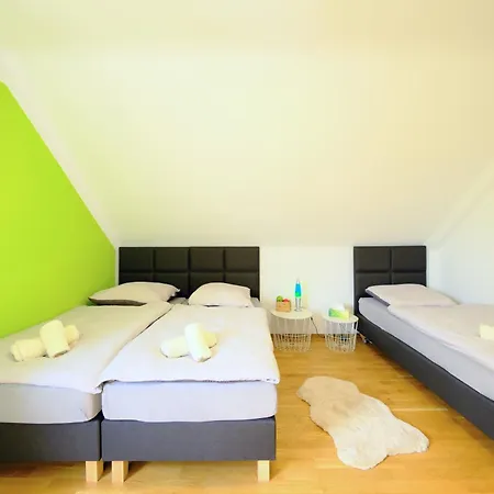 Apartment Happybnb - Stilvolles, Naturgelegenes Mit Blick Auf Den Mittellandkanal Und Die Wasserstadt - Kamin, Parken Und Spielplatz